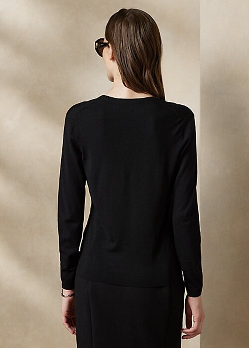Black Women’s Ralph Lauren Wool Long-Sleeve V-Neck Sweaters Black Women’s Ralph Lauren Wool Long-Sleeve V-Neck Sweaters