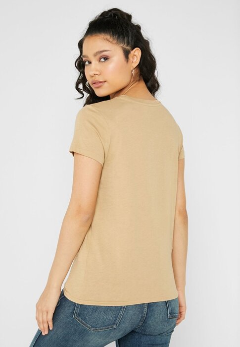 Brown Women’s Ralph Lauren Round Neck Graphic T Shirts Brown Women’s Ralph Lauren Round Neck Graphic T Shirts