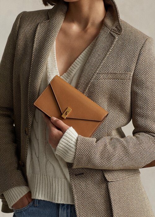 Tan Women’s Ralph Lauren Polo ID Leather Chain Wallets Tan Women’s Ralph Lauren Polo ID Leather Chain Wallets